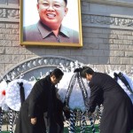 Делегация Движения Объединения почтила память покойного Ким Чен Ира