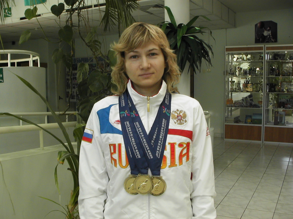 Екатерина Сазонова, горнолыжный спорт, 3 "золотых" медали Пхёнчхана 2013. Фото: OneKorea.RU