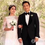 10 августа 2013 года Ли Бён Хон сочетался законным браком с актрисой Ли Мин Чжон. Фото: Ренхап