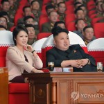 Ким Чен Ын впервые появился на публике в сопровождении сестры