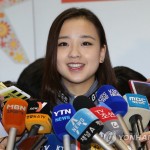 Южнокорейская спортсменка Сон Ён Чжэ – бронзовая медалистка финала Кубка мира по художественной гимнастике