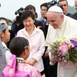 Папа Римский призвал корейских католиков обратить внимание на духовные ценности