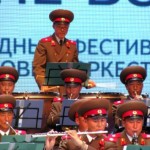 Военный оркестр Корейской Народной армии на параде в Хабаровске