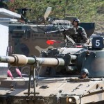 Республика Корея провела танковые стрельбы в районе границы с КНДР