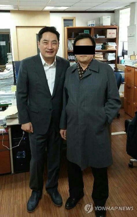 Адвокат и муж Ко Ён Сук тети лидера КНДР. Фото: Yonhap