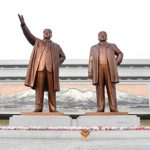 В КНДР отметили 77-ю годовщину со дня рождения Ким Чен Ира