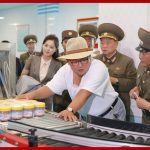 Ким Чен Ын руководил на месте работой Кымсанпхоской фабрики рыбных продуктов