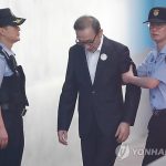 По делу экс-президента РК Ли Мён Бака обнародованы новые доказательства