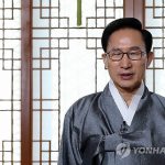Бывший президент Южной Кореи Ли Мён Бак осужден на 15 лет за коррупцию