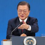 Мун Чжэ Ин: Пока не время обсуждать помилование двух экс-президентов