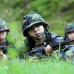 Южная Корея может рассмотреть вопрос о призыве женщин на воинскую службу