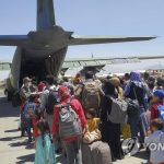 Самолёт с эвакуированными афганцами прибудет в Сеул 26 августа