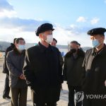 Премьер-министр Ким Док Хун ознакомился на месте с положением дел разных отраслей в провинции Канвон