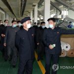 Премьер-министр Ким Док Хун ознакомился на месте с положением дел разных отраслей