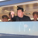 Ким Чен Ын наблюдал за испытательным запуском тактического управляемого оружия нового типа