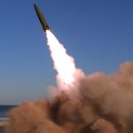 В Японии заявили, что запущенная КНДР ракета пролетела 650 км по нестандартной траектории