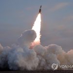КНДР запустила восемь ракет малой дальности в сторону Японского моря