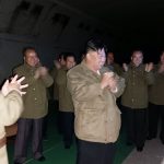 Ким Чен Ын руководил на месте испытательным запуском стратегических крылатых ракет большой дальности