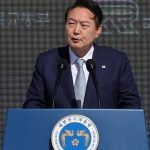 Президент Южной Кореи пообещал, что заставит КНДР заплатить за свои провокации