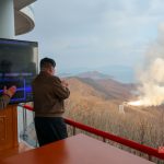 Ким Чен Ын руководил наземным испытанием реактивного двигателя новой гиперзвуковой ракеты
