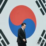 Юн Сок Ёль: Россия должна решить, какая Корея для неё важнее