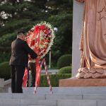 Ким Чен Ын посетил Монумент освобождения по случаю 80-летия освобождения Родины