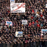 Участники митинга в Пхеньяне обещали отомстить за оскорбление руководства