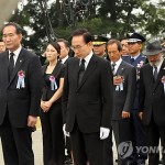 Президент РК почтил память погибших в бою у острова Ёнпхёндо в июне 2002 года