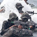 Южная Корея начала военно-морские учения близ спорных островов Такэсима