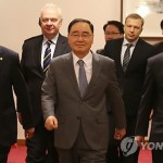 Премьер-министр Южной Кореи вылетел в Сочи