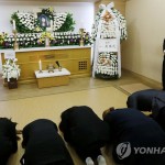Замдиректора южнокорейского института повесился после крушения парома со студентами
