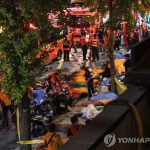 Тела двух погибших в давке в Сеуле россиянок доставили во Владивосток