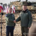 Министр обороны РК посетит Польшу